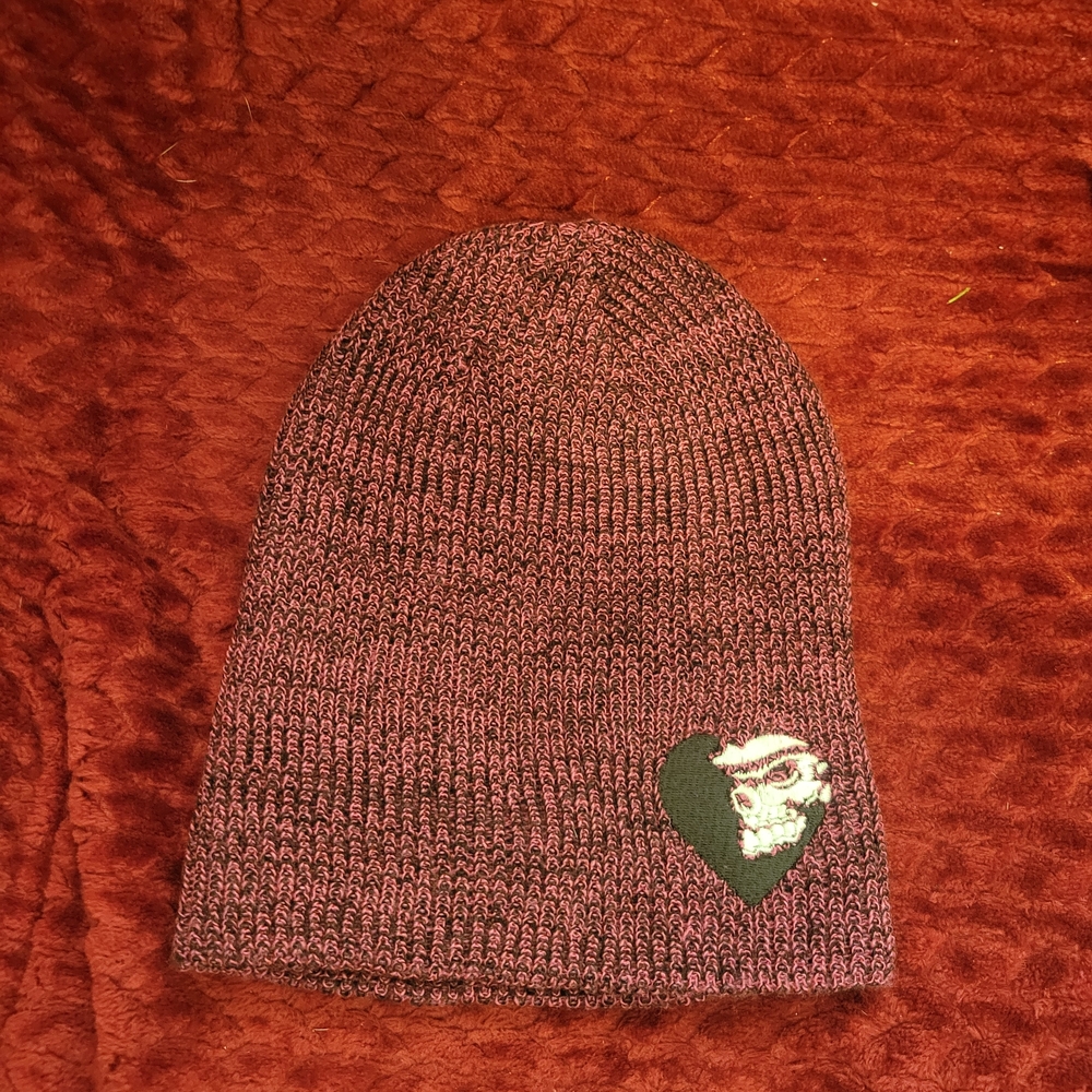 Metal Mulisha Skull Heart Knit Beanie